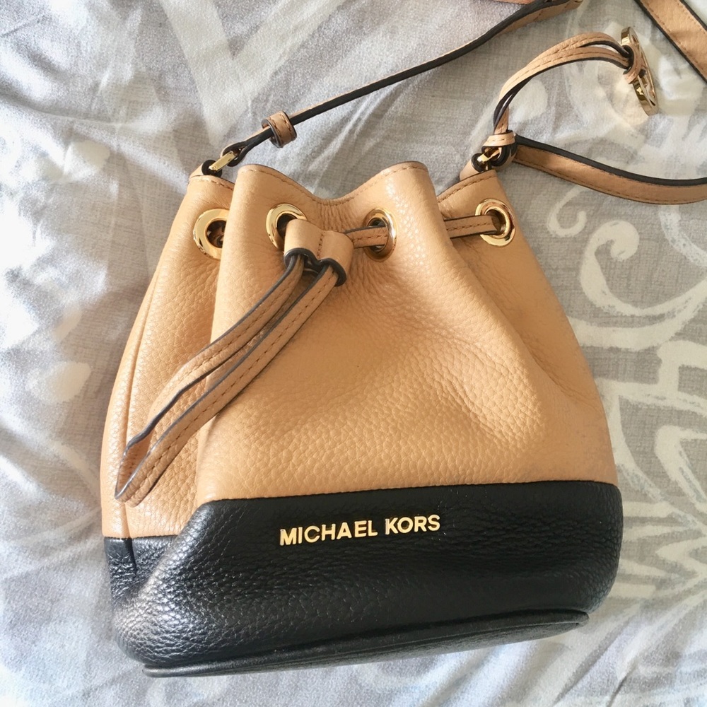 Michael Kors Crossbody